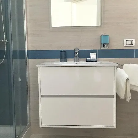 Estasi Sul Mare Bed & Breakfast
